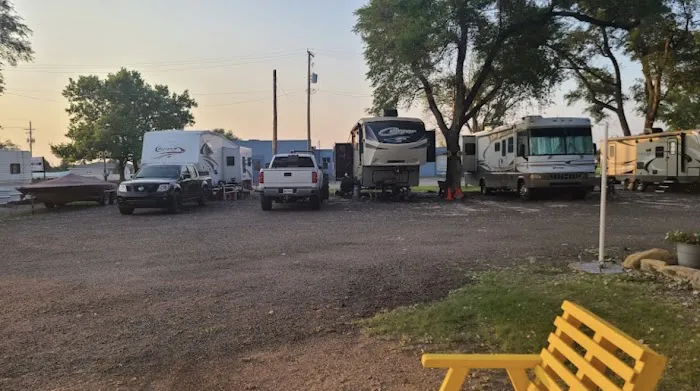 Cottonwood Grove RV Park Great Bend, Kansass Picture 10