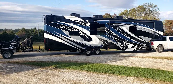 Homewood RV and Campground Picture 4