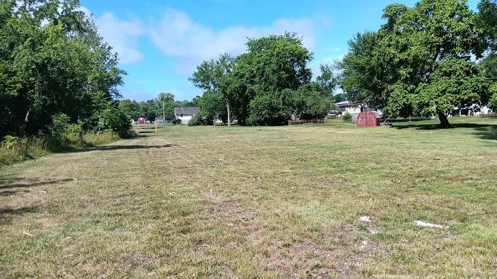 Ozark Mobile Home Park Picture 2