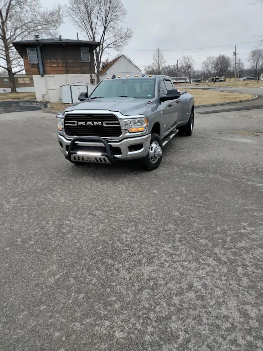 Ozark Mobile Home Park Picture 10