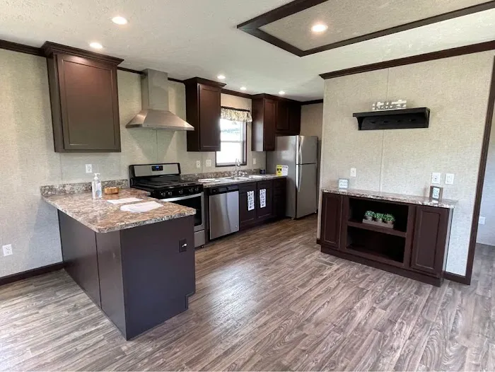 Midwest Manufactured Home Community Picture 6