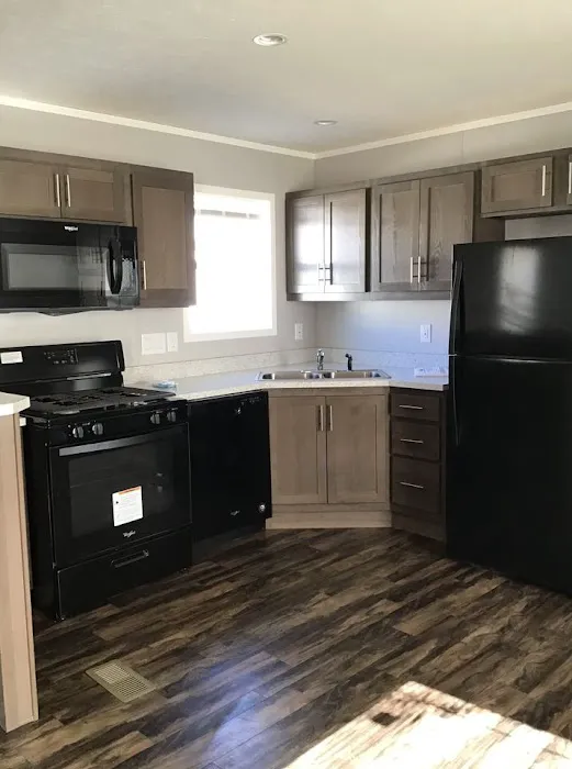 Midwest Manufactured Home Community Picture 1