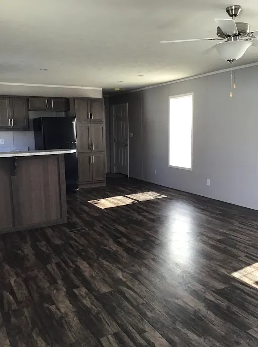 Midwest Manufactured Home Community Picture 7