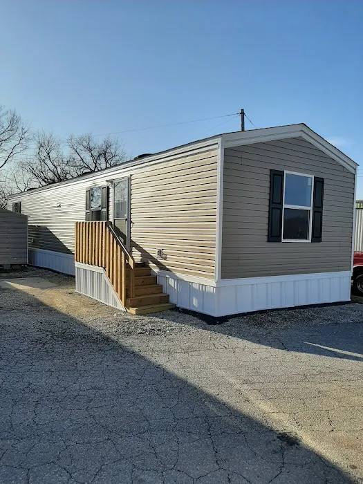 Autumn Falls mobile home Park Picture 4