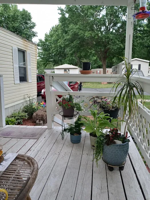 Valley View Village Picture 1