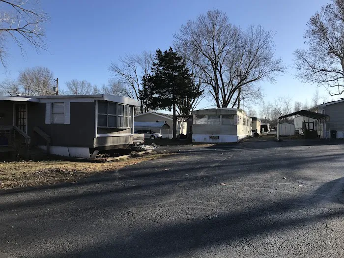 Valley View Village Picture 3