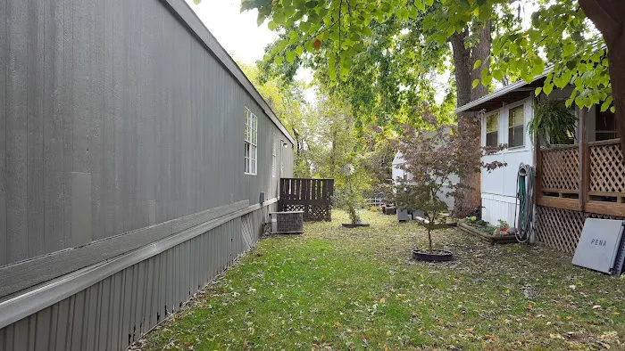 Independence Mobile Home Park Picture 7