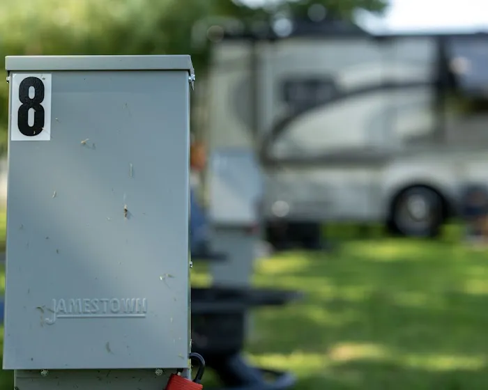 RV N The Vines KC Picture 9