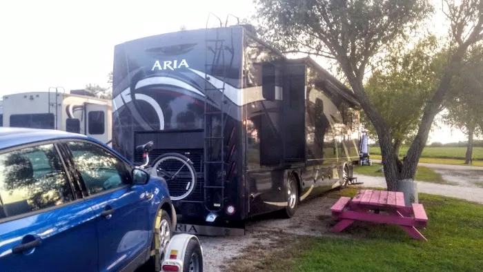 Crossroads RV Park & Propane Refill Picture 9