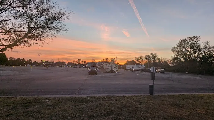 DraftKings at Casino Queen RV Park Picture 4