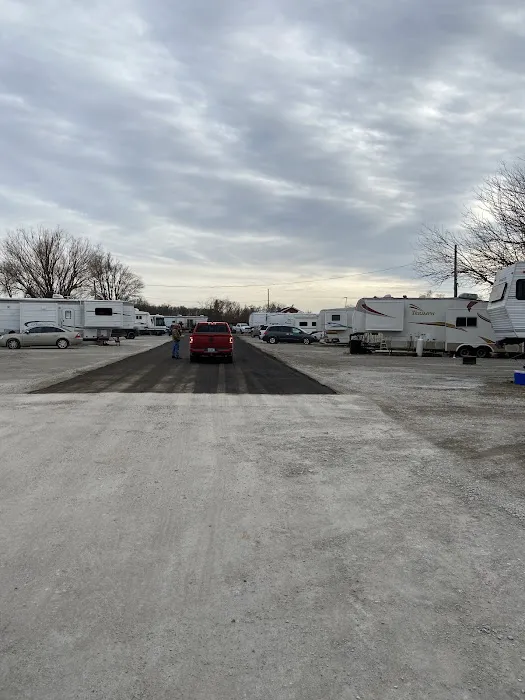 Trails End RV Campground Picture 3