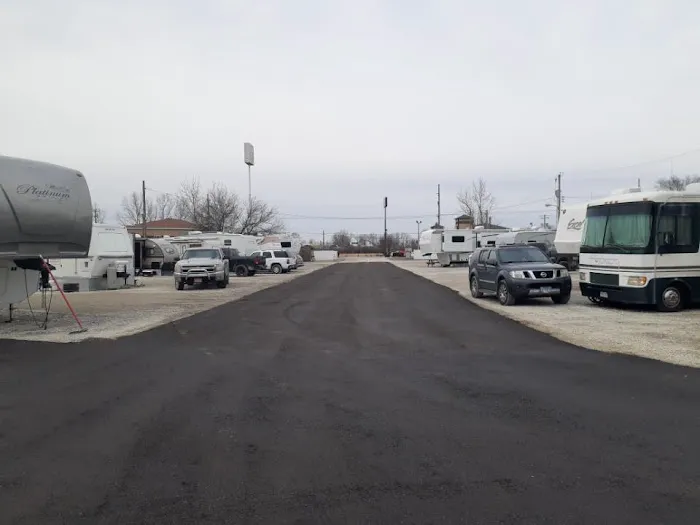 Trails End RV Campground Picture 4