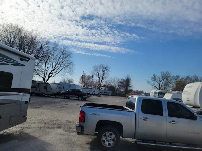 Safari RV Park Picture 1