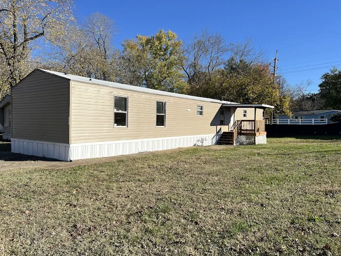 Forge at the Lake Picture 7