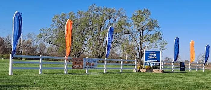 Lepere Mobile Home Village Picture 4