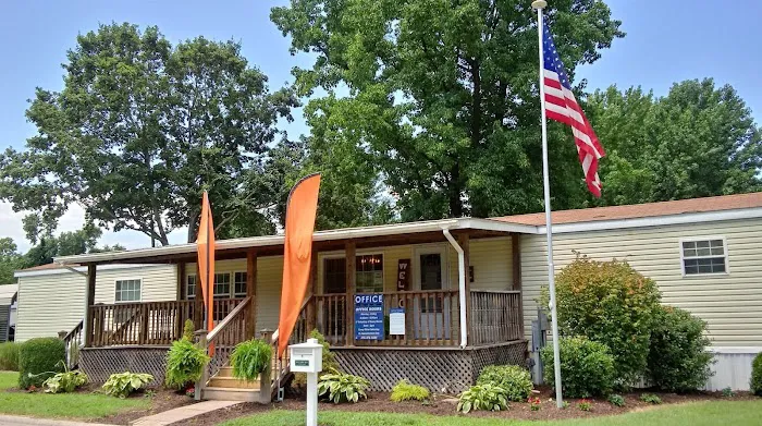 Lepere Mobile Home Village Picture 6