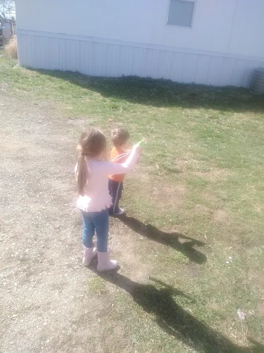 Linden Place Mobile Home & RV Community Picture 3