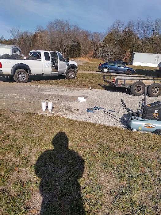 Ryan Manor Picture 6