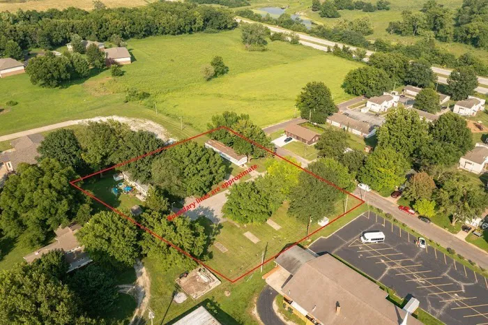 Oakdale Place Mobile Home Park Picture 2