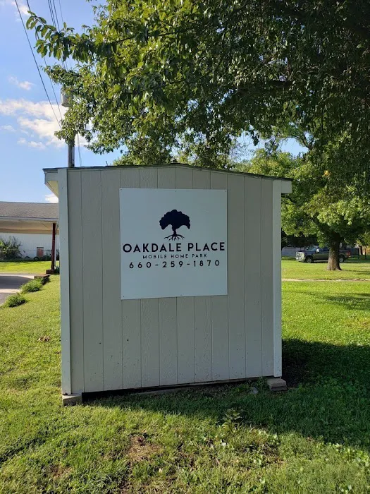 Oakdale Place Mobile Home Park Picture 4