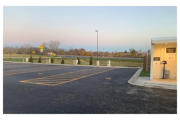 Love's RV Hookup Picture 5