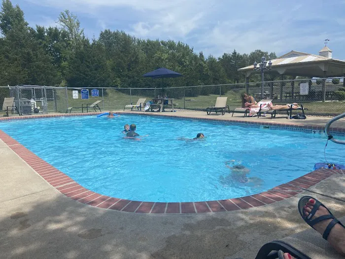 Cottonwoods RV Park Picture 2