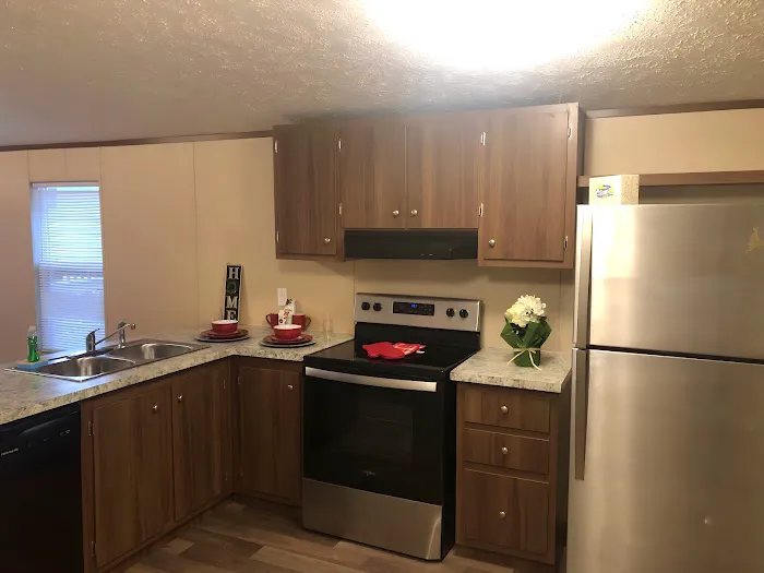 Park Village Mobile Home Park Picture 6