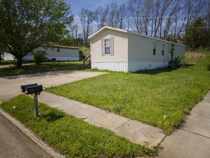 Richland Heights Mobile Home Park North Picture 2