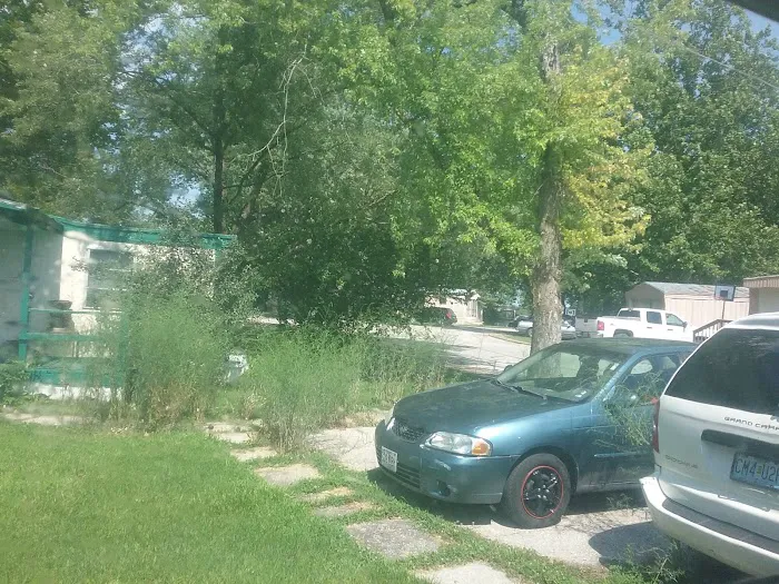 Woodstock Mobile Home Park Picture 2