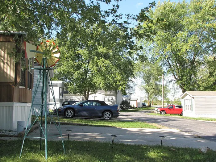 High Hill Circle Mobile Home Park Picture 3