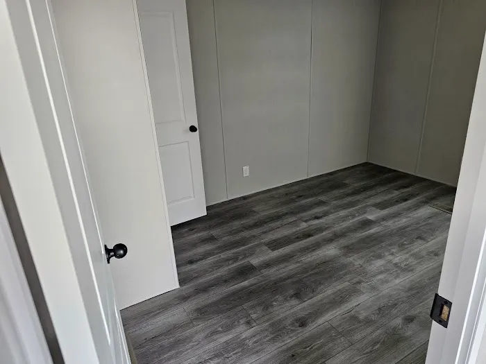 Jayhawk Mobile Homes Picture 9