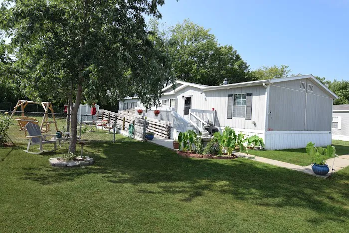 Easy Living Manufactured Home Community Picture 10