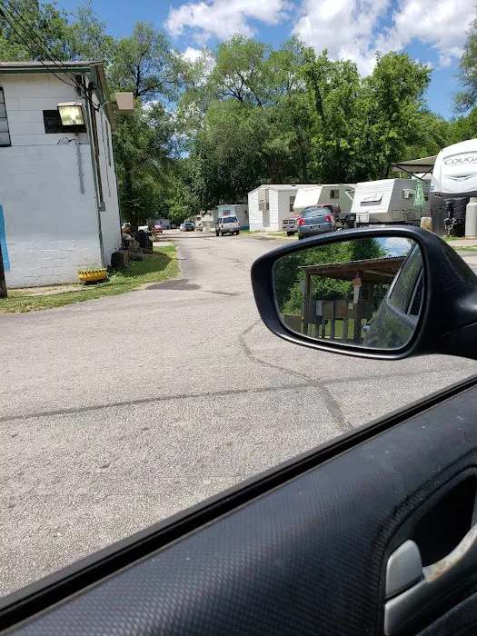 Carroll Creek Mobile Home Park Picture 6