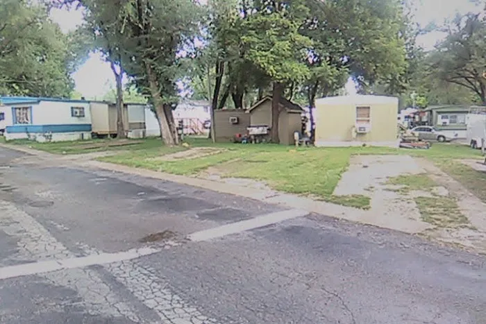 Carroll Creek Mobile Home Park Picture 7