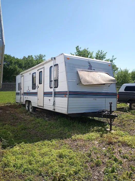 Mineral Springs RV Park & Apartments Picture 10