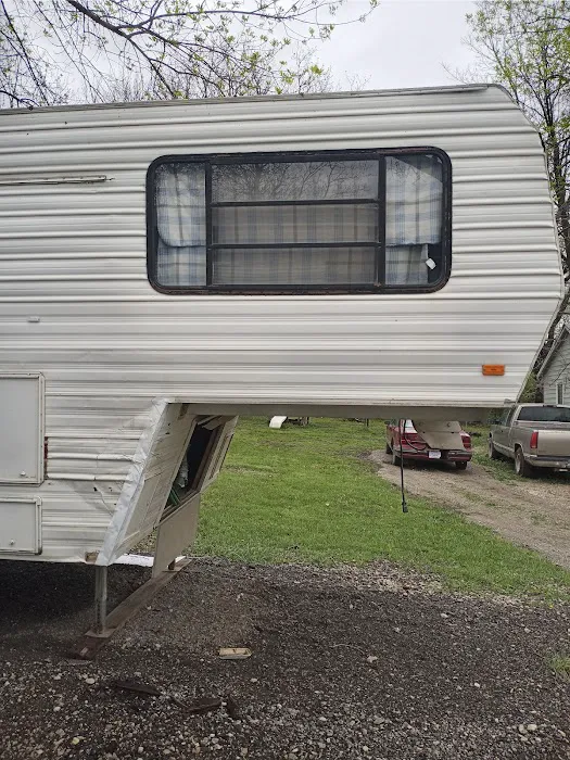 Mineral Springs RV Park & Apartments Picture 7