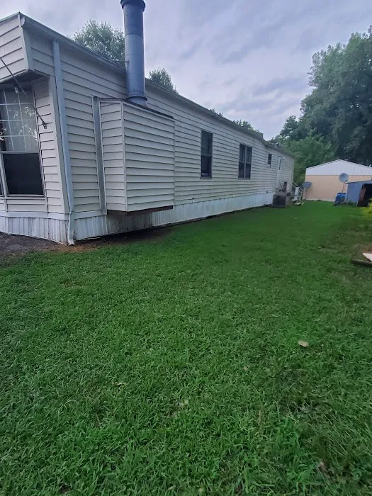 Swansea Village Mobile Home Pk Picture 3