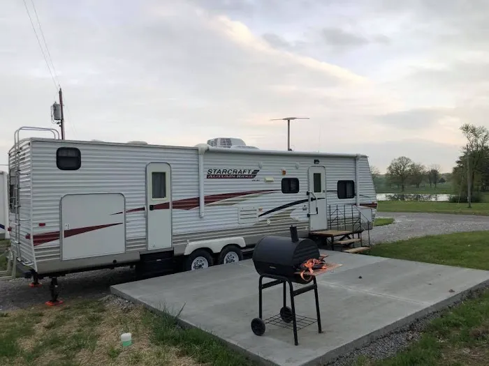 Cedar Creek Resort & RV Park Picture 9