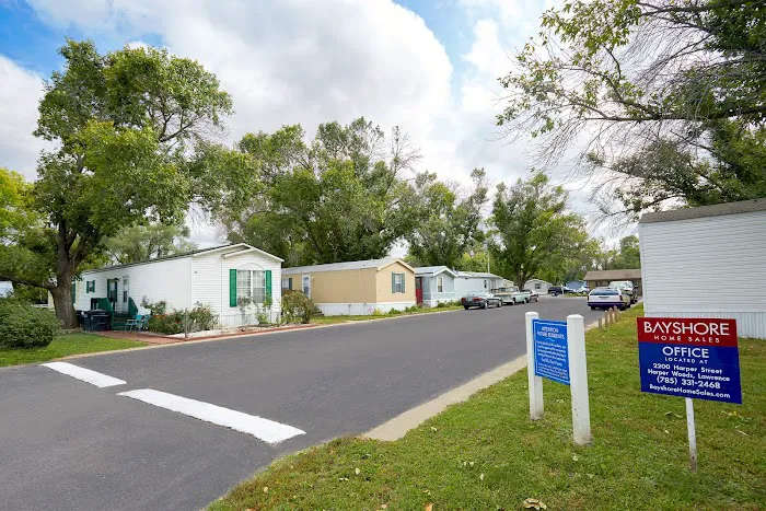 Riverside Manufactured Home Community Picture 7