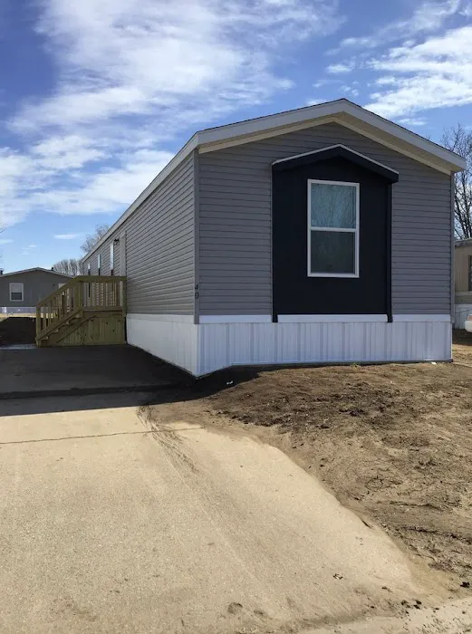Lecompton Manufactured Home Community Picture 10