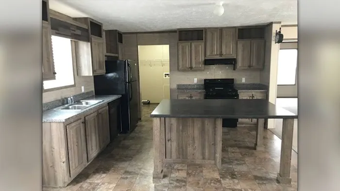 Northgate Manufactured Home Community Picture 1