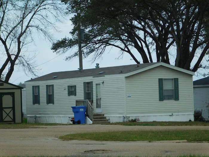 Shawnee Hills Manufactured Home Community Picture 8