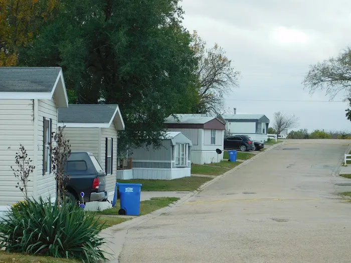Shawnee Hills Manufactured Home Community Picture 7