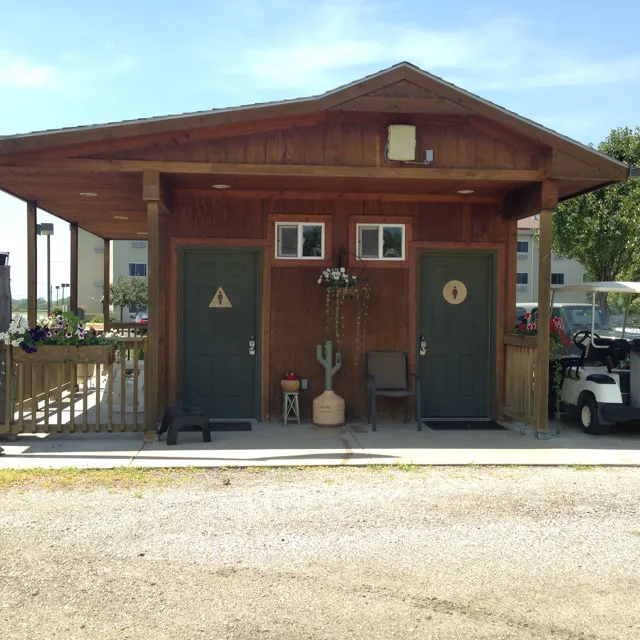 Forbes Landing RV Park Picture 2