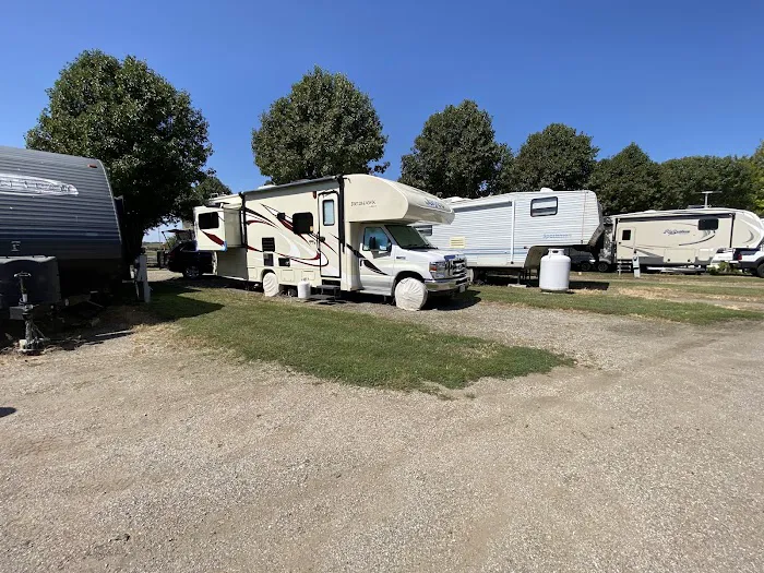 Forbes Landing RV Park Picture 9