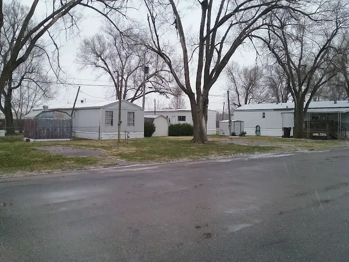 Blue Oaks Community Picture 4