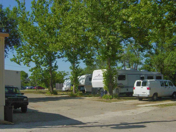 Sycamore Acres RV Park Picture 5