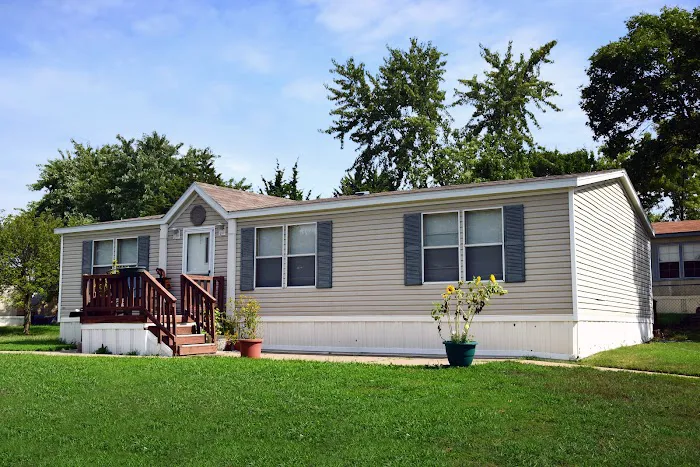 Ridgewood Estates Manufactured Home Community Picture 1
