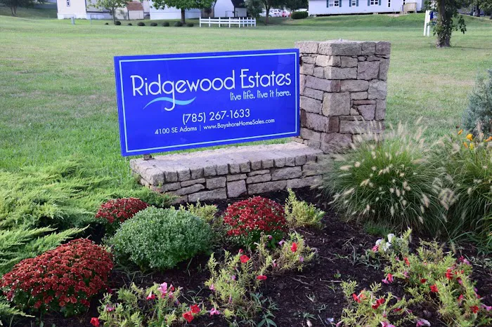 Ridgewood Estates Manufactured Home Community Picture 5