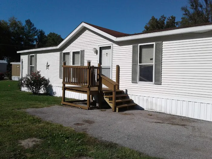 Mascoutah Manor Picture 3